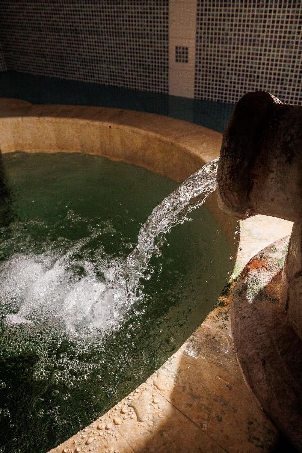 Hotel Hamam Angistron ภายนอก รูปภาพ